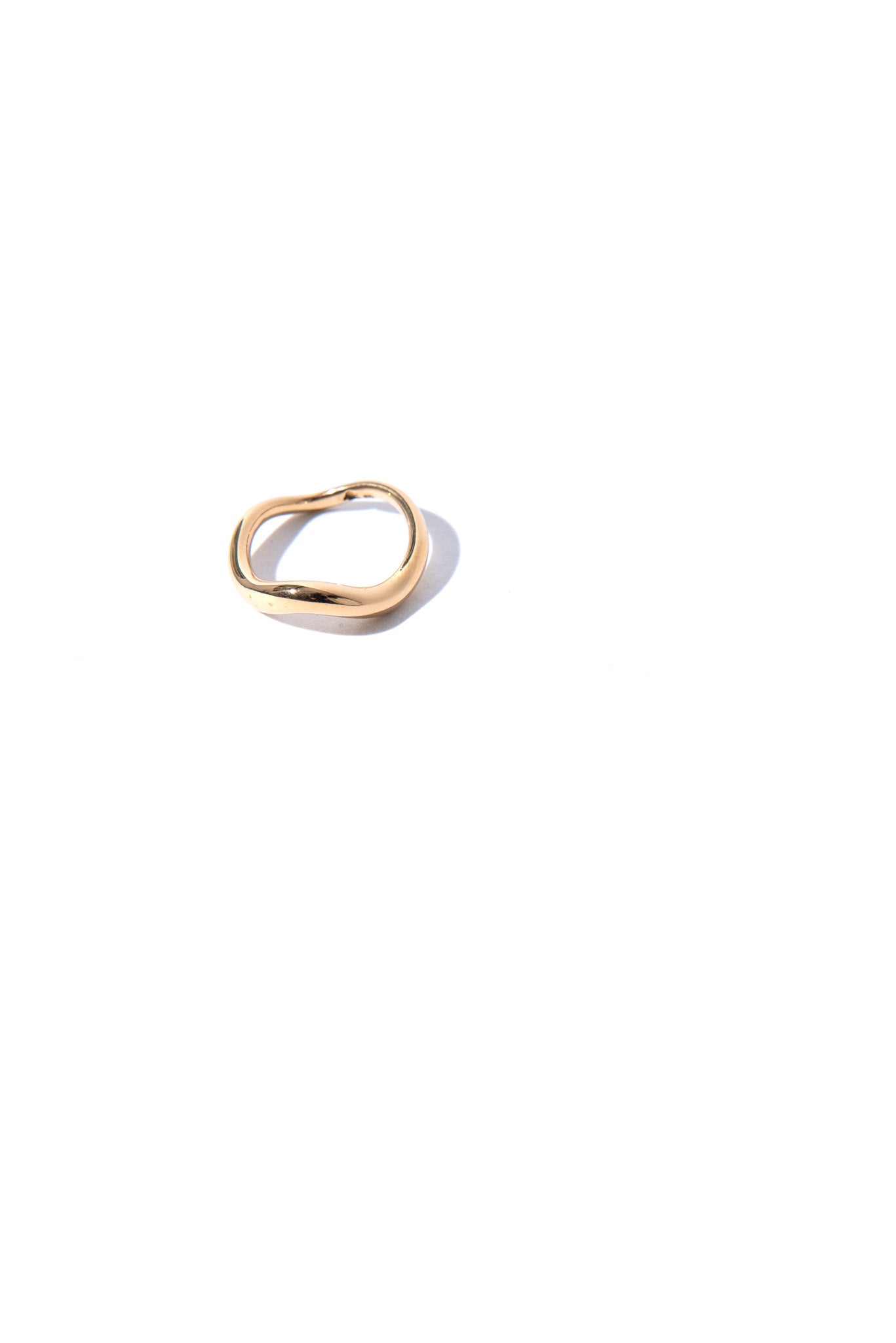 Distorted Möbius Ring in Silver/Gold Plated