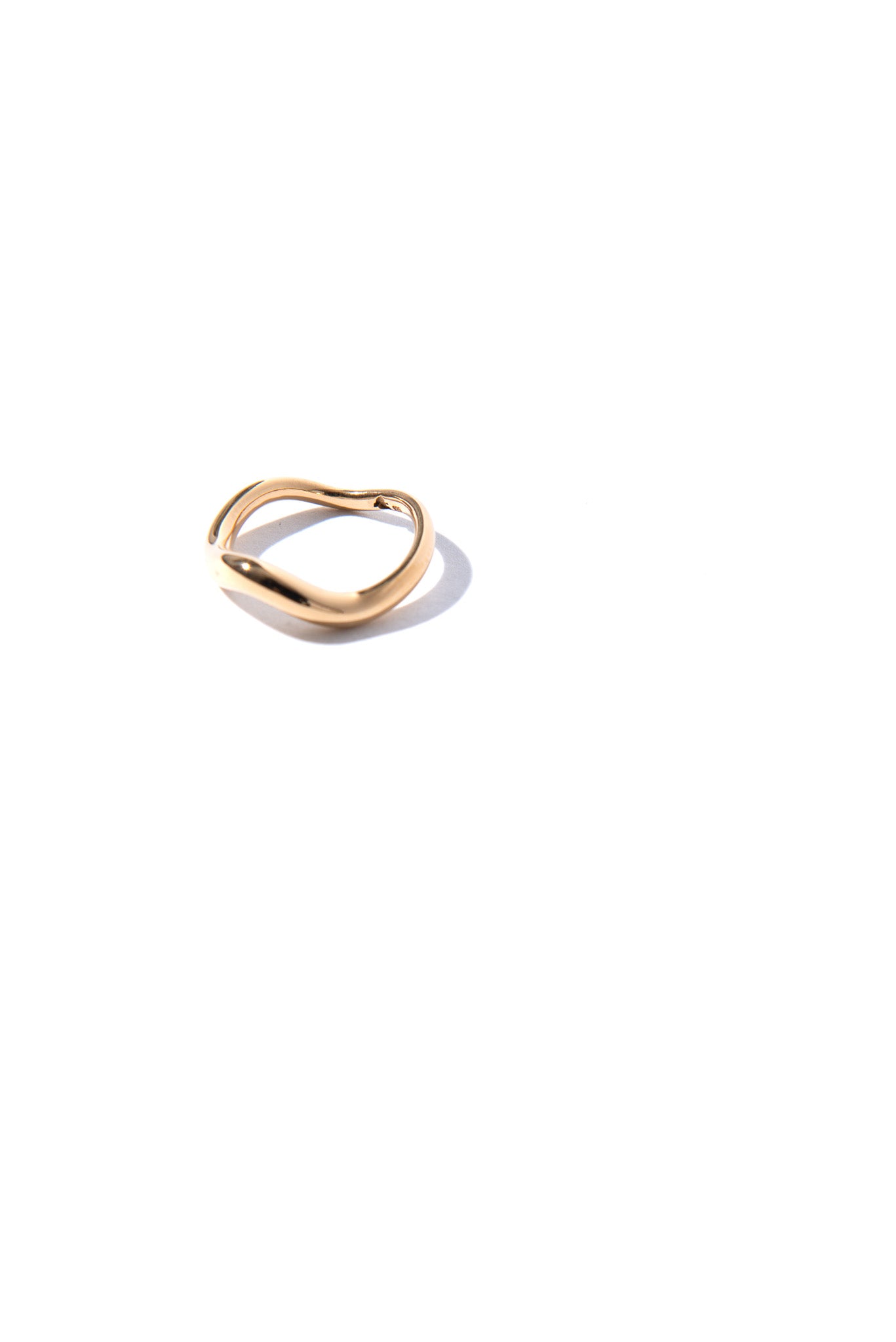 Distorted Möbius Ring in Silver/Gold Plated