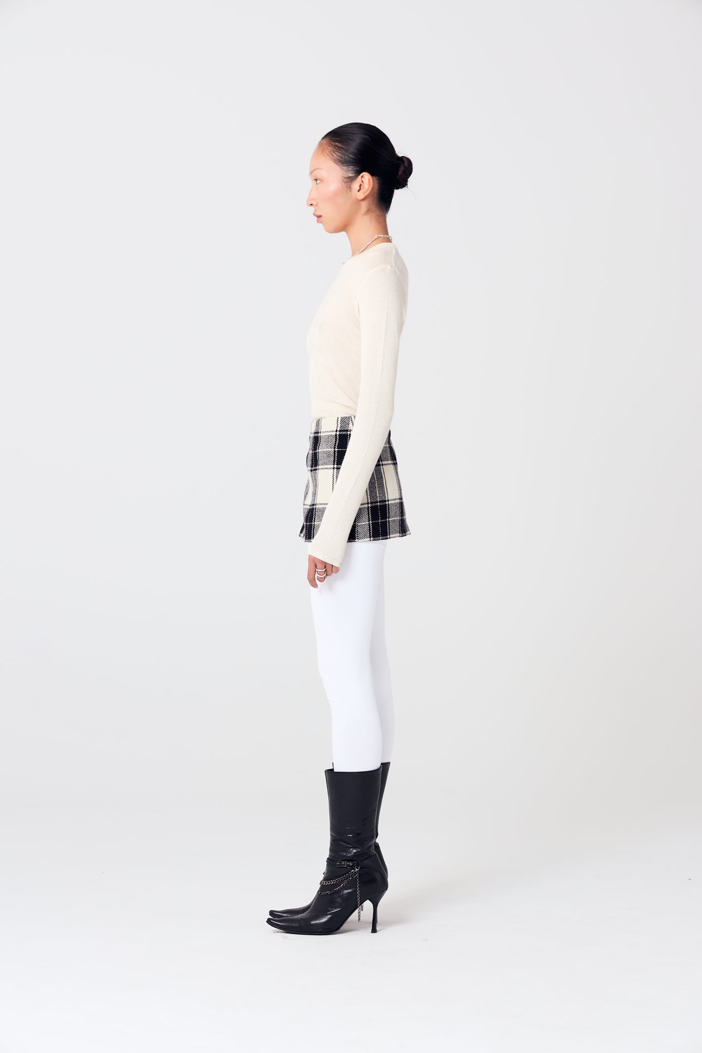 Second-Skin Ribbed Silk and Cashmere Long-Sleeve Top in Cream