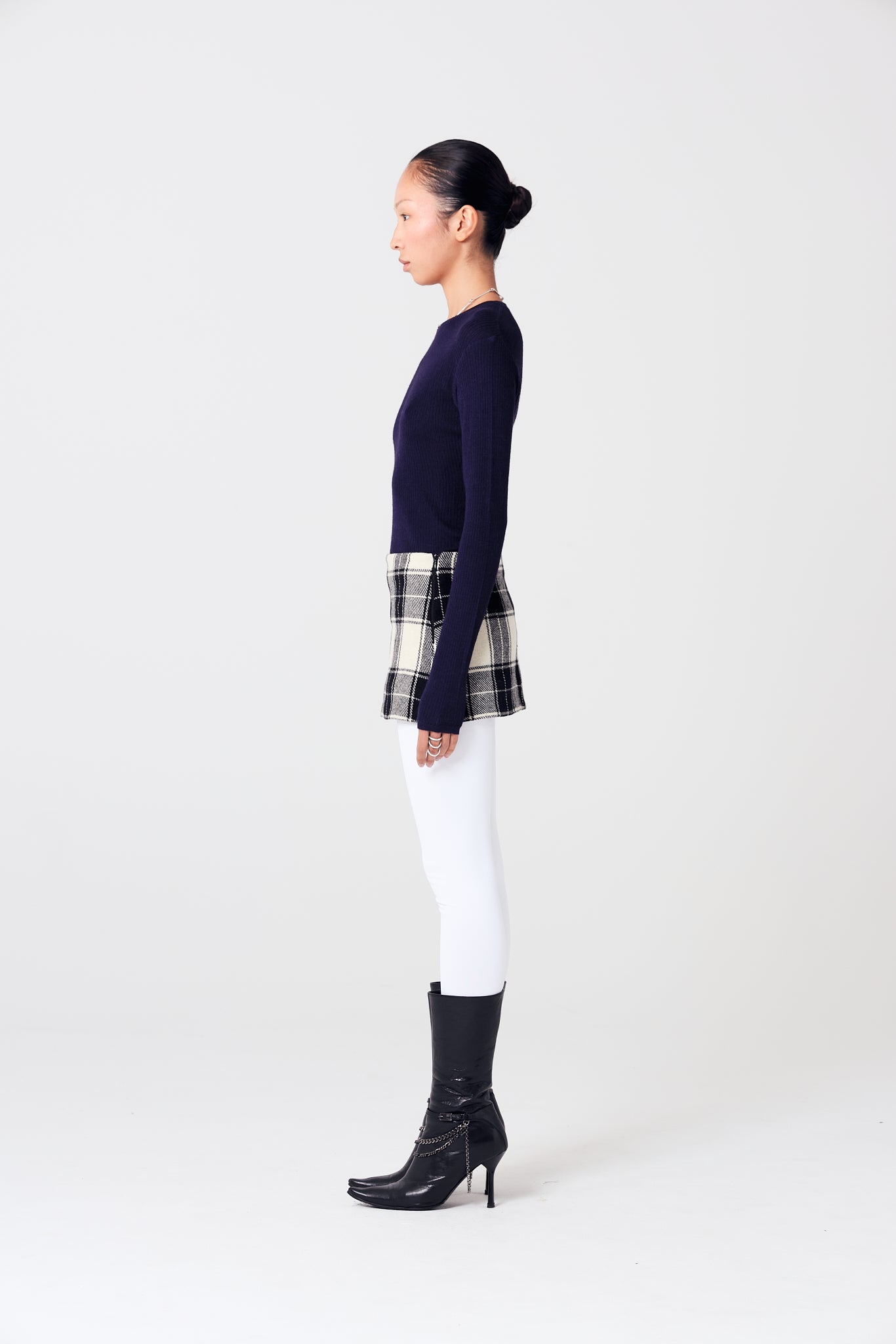 Second-Skin Ribbed Silk and Cashmere Long-Sleeve Top in Deep Navy