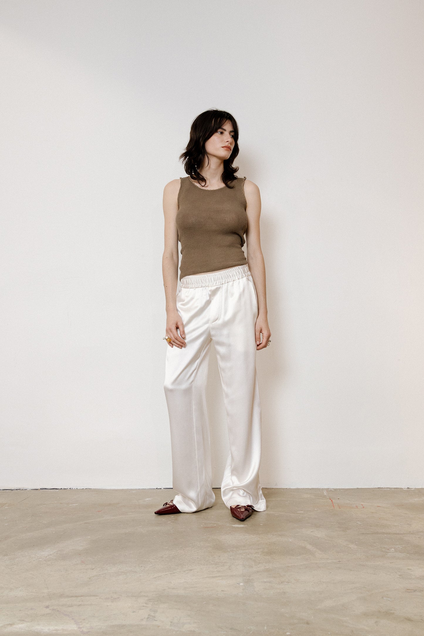 Islander Pants in Silk Satin - Coconut White